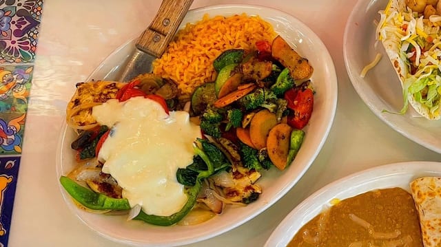 Pollo Loco.
