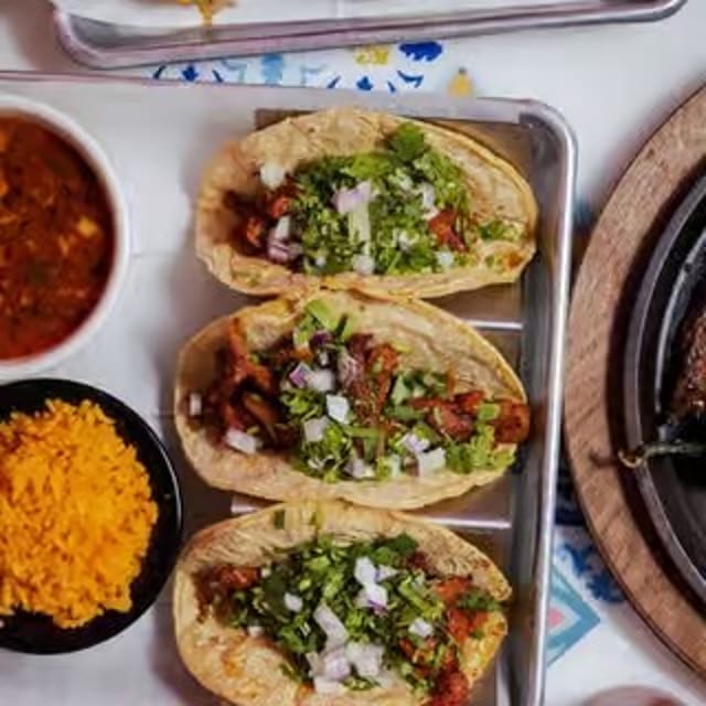 Street Tacos (3).