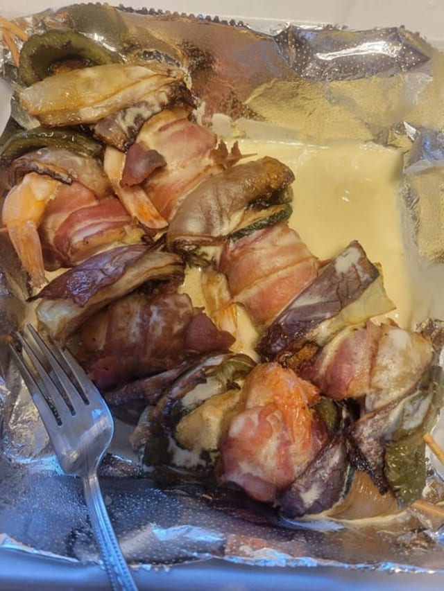 Camarones À La Brochetas.