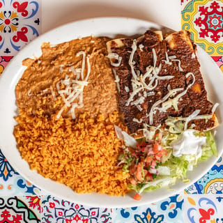 Enchiladas Con Mole