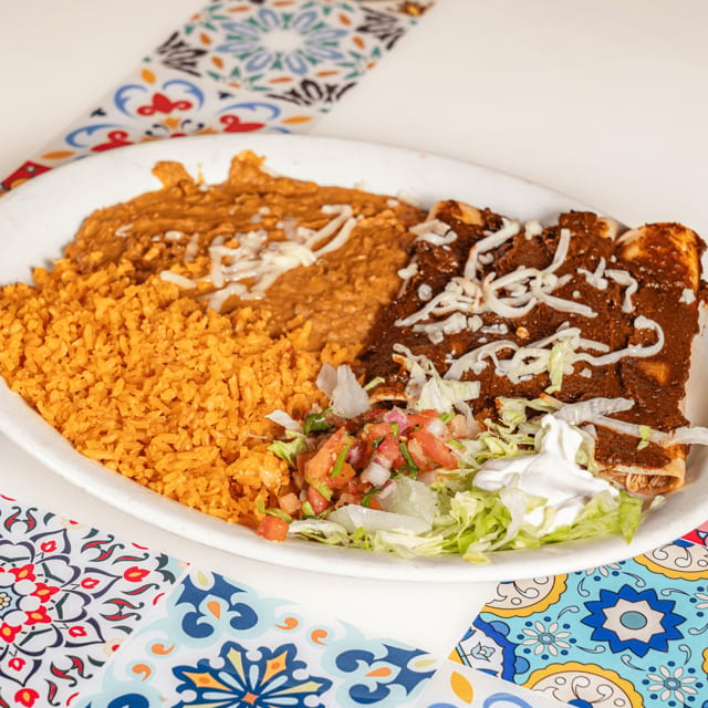 Enchiladas Con Mole.