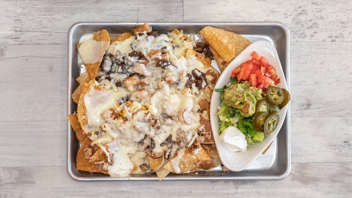Nachos Locos.