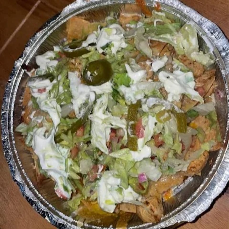Grilled Chicken Nachos.