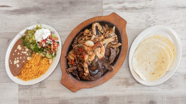 Fajitas.